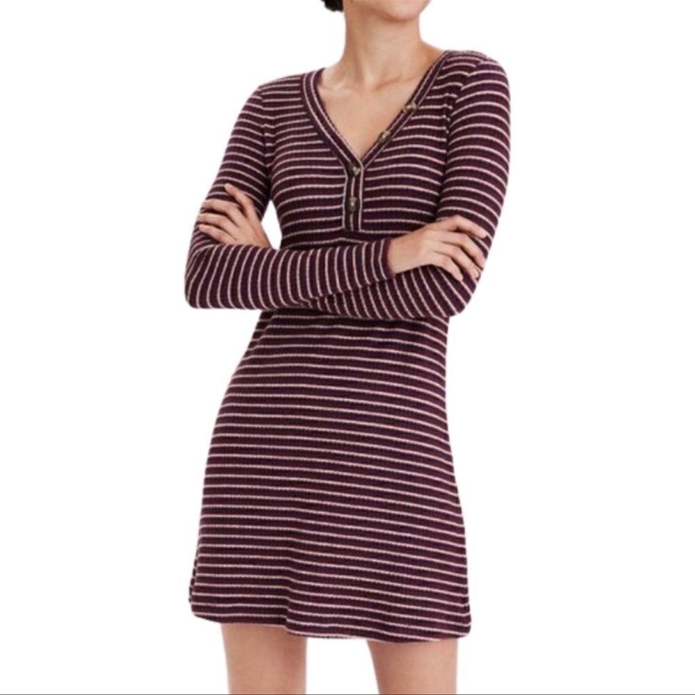 AE XS Burgundy Striped Ribbed Knit V-Neck Long Sleeve Knee Length Dress - Picture 1 of 12